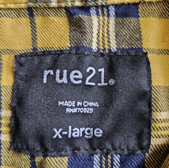 Rue21: Yellow & Blue Plaid Collard Button Down Long Sleeve Flannel | NWOT!! 💛 - Picture 2 of 8